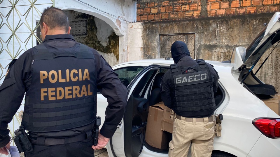 MPBA e PF investigam lavagem de dinheiro de contrabando de cigarros