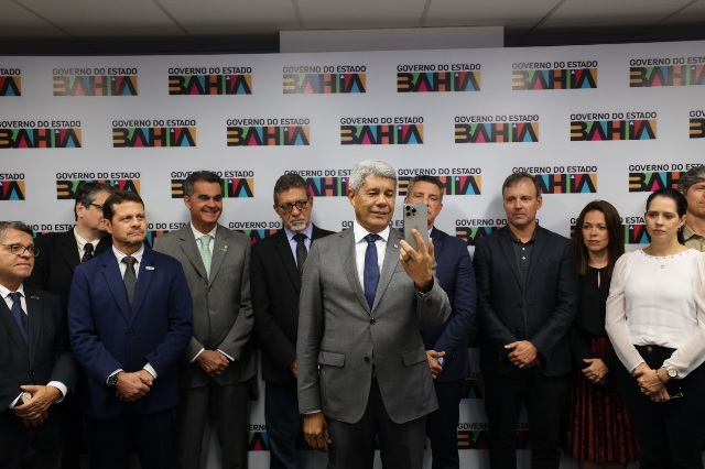 Governo e Concessionária Ponte Salvador-Itaparica celebram acordo para avanço das obras