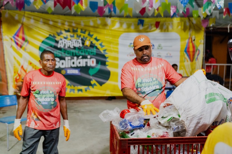 Projeto promove sustentabilidade e transforma realidade de catadores no São João