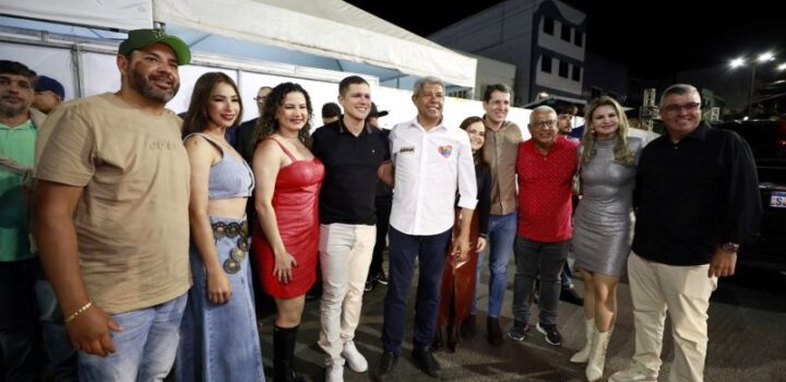 Jerônimo Rodrigues encerra agenda junina em Jequié e comemora segurança nos festejos baianos