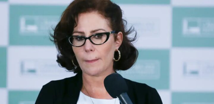 PGR pede ao Supremo prisão de Carla Zambelli