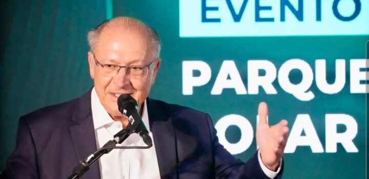 Nova tarifa de Trump sobre o aço vai encarecer produto, diz Alckmin