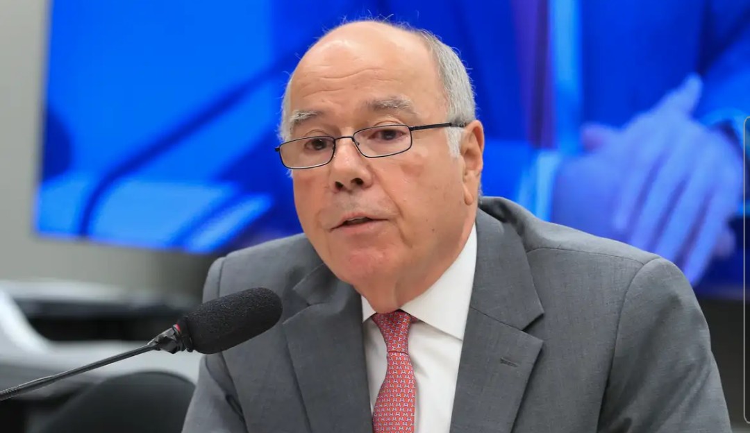 Itamaraty tenta retirada de políticos brasileiros via Jordânia