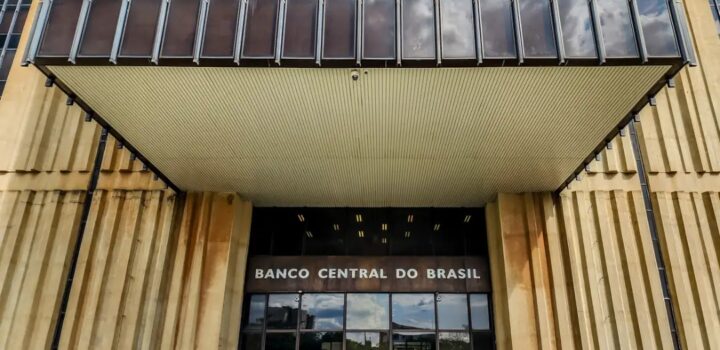 Contas públicas têm déficit de R$ 33,7 bilhões em maio