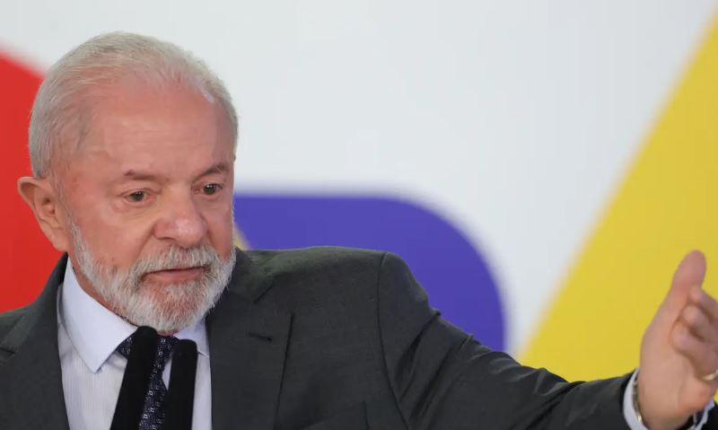 “O mundo ainda não está preparado para viver sem o petróleo”, diz Lula