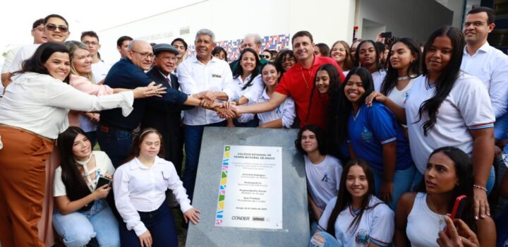 Governo entrega obras e fortalece infraestrutura hídrica, urbana e rural de Anagé