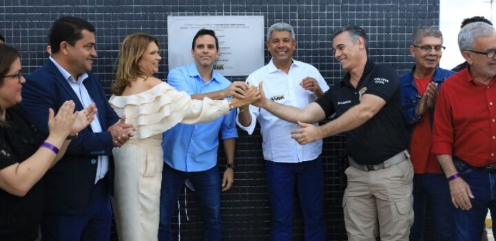 Jerônimo entrega obras e reforça segurança e produção rural em Aracatu