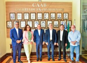 Leia mais sobre o artigo Vice-governador destaca importância da CAAB na valorização da advocacia baiana