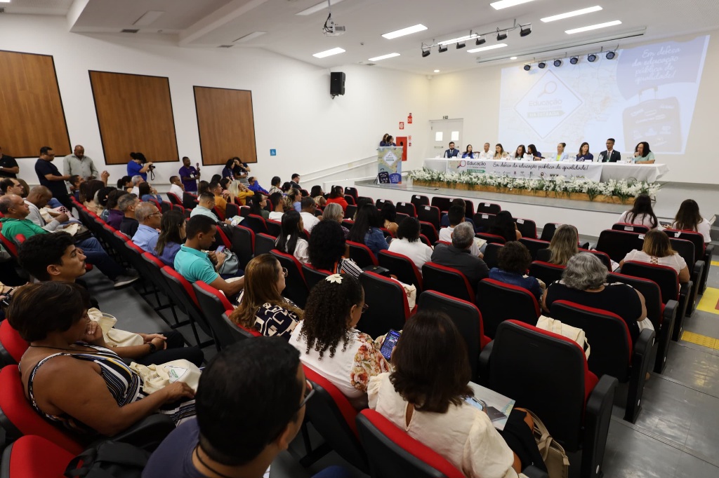 TCE/BA leva minicursos gratuitos ao Subúrbio Ferroviário