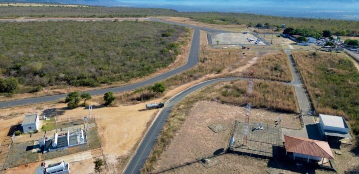 No Oeste, Jerônimo Rodrigues inspeciona ampliação do aeroporto de Barreiras