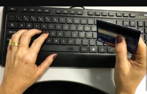 Leia mais sobre o artigo Associação pede inclusão de sites dos EUA em lista de pirataria