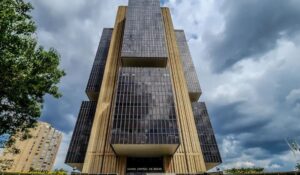 Leia mais sobre o artigo Taxas médias de juros ficam estáveis em junho