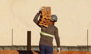 Leia mais sobre o artigo Vendas de materiais de construção tem leve retração em abril, revela estudo