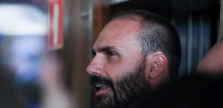 Câmara: PT pede suspensão do mandato de Eduardo Bolsonaro