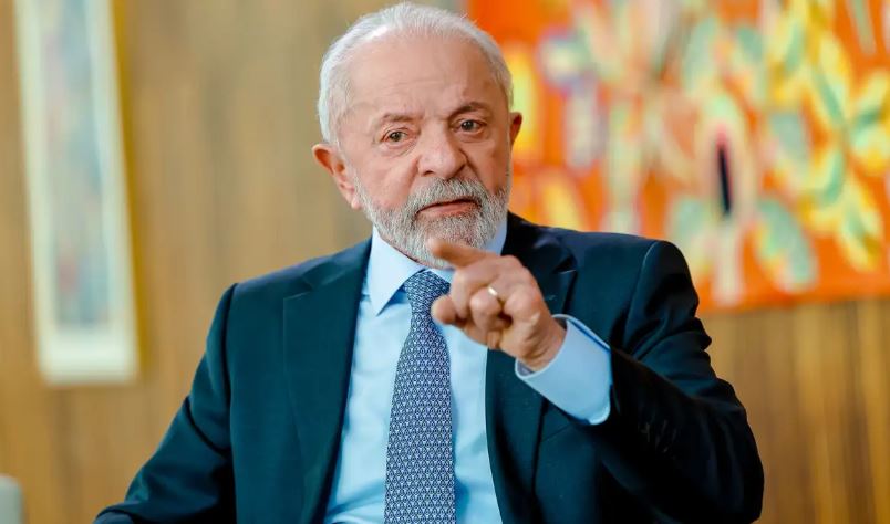 Brasil não aceitará nada que lhe seja imposto, diz Lula à TV americana