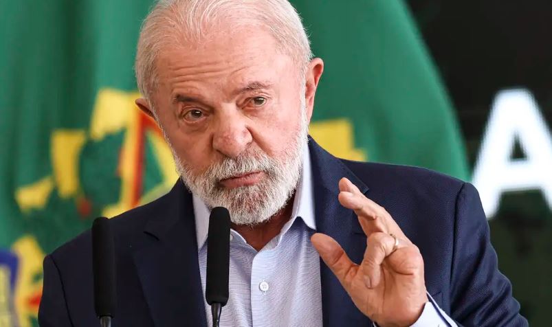 Lula pede aos bancos nova forma de financiar o desenvolvimento