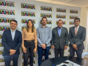 Leia mais sobre o artigo Vice-governador se reúne com empresa de agua de coco para tratar da taxação
