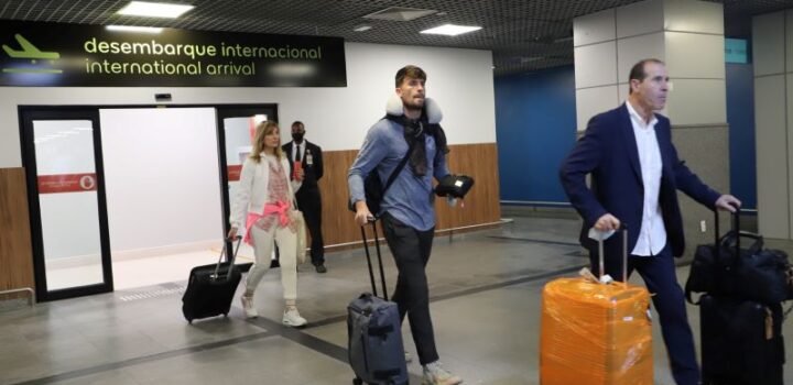 Ampliação da malha aérea e promoção do destino Bahia fazem aumentar turistas estrangeiros