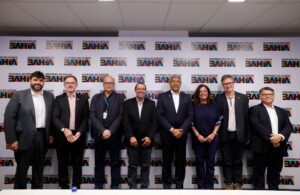 Leia mais sobre o artigo Governador Jerônimo anuncia novos nomes para cinco órgãos estaduais