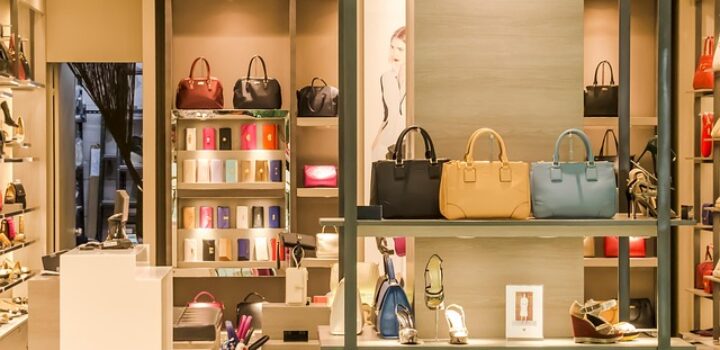 Varejo cresce 2,4% em julho, aponta Índice do Varejo Stone (IVS)