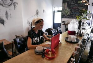 Leia mais sobre o artigo Deflação do IPCA-15 é favorável para pequenos negócios e empregos