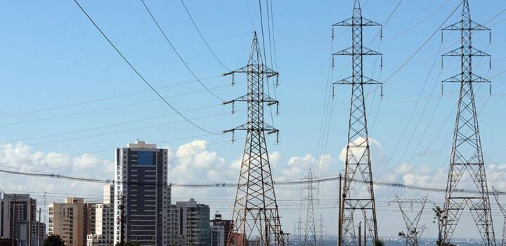 Prévia da inflação fica em -0,14% em agosto, com quedas em habitação, alimentação e transportes