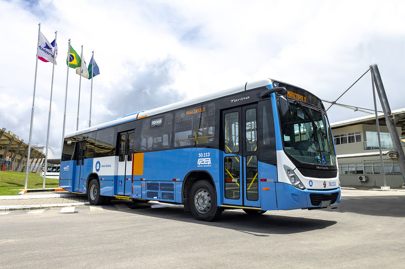Marcopolo entrega 242 ônibus em Torino