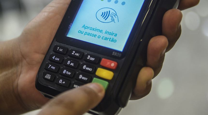 PIB varia 0,4% no segundo trimestre, com alta nos Serviços e Consumo das Famílias