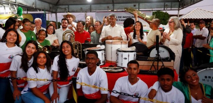 Projeto para controle de cães no semiárido é lançado pelo Governo