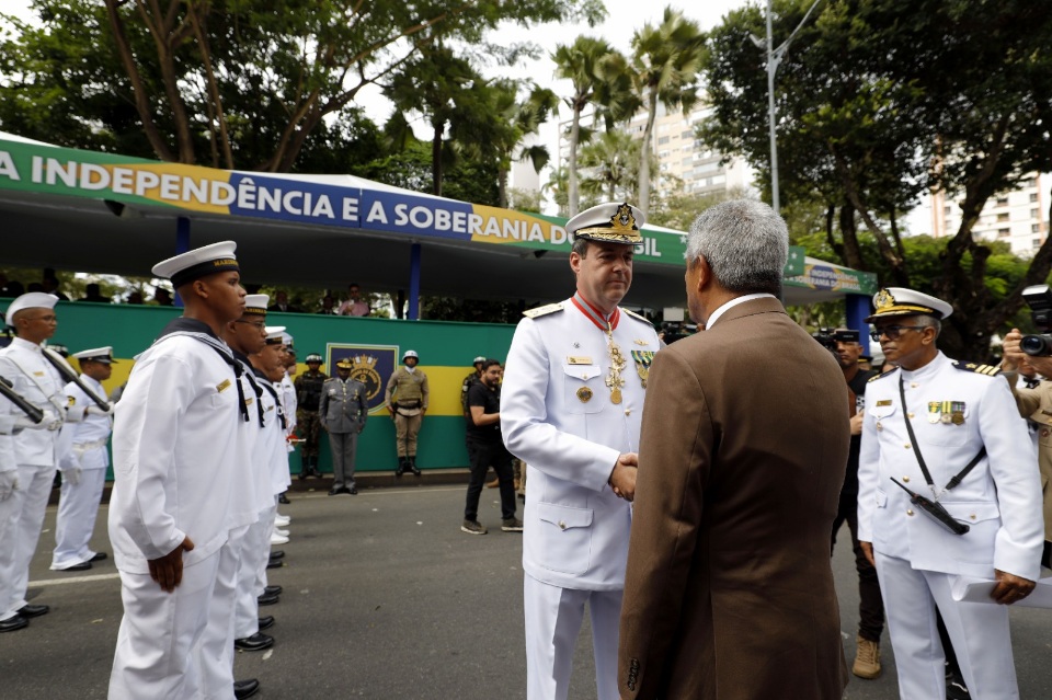 Governador Jerônimo participa das festividades do 7 de setembro