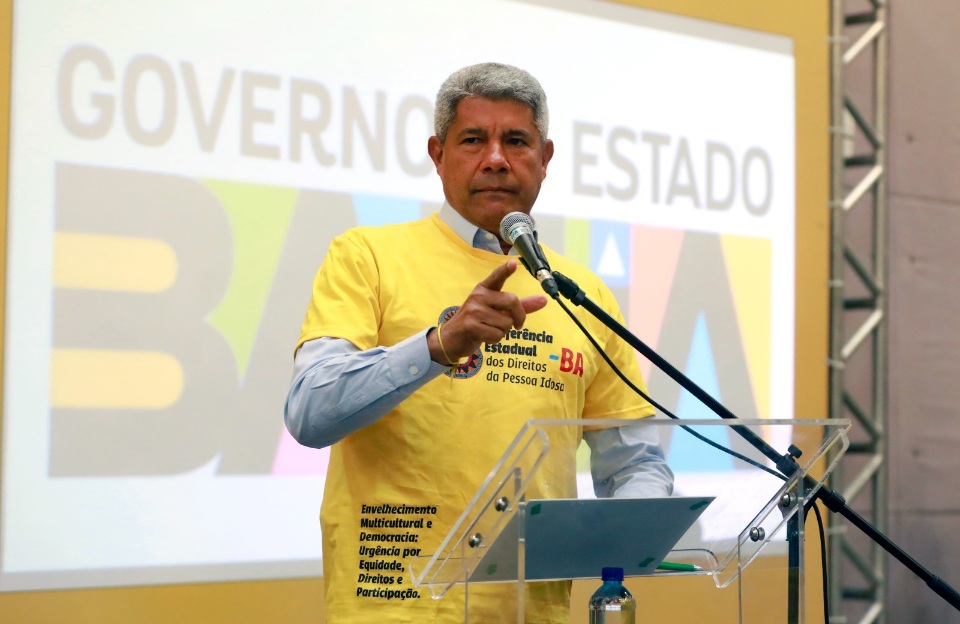 Jerônimo Rodrigues abre Conferência da Pessoa Idosa