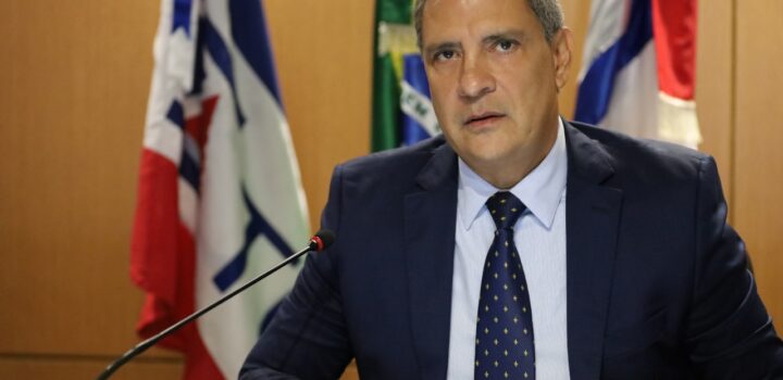 ALBA concede Comenda Dois de Julho ao presidente do TCE
