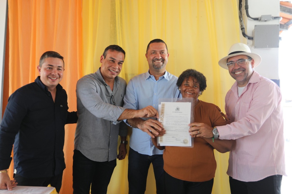 Você está visualizando atualmente Portal do Sertão celebra a entrega de títulos de terra para famílias agricultoras