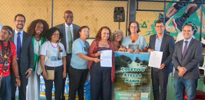 Aladilce assumiu compromisso de promover audiência pública sobre pautas de Itapuã/Stella Maris