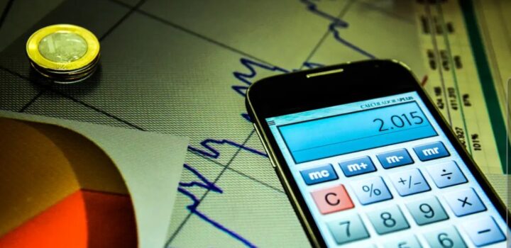 Mercado financeiro projeta inflação de 4,83% em 2025