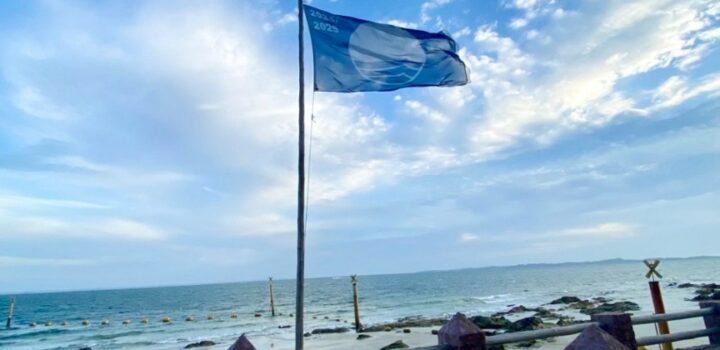 Setur-BA firma parceria com programa Bandeira Azul para novas avaliações em praias da Bahia