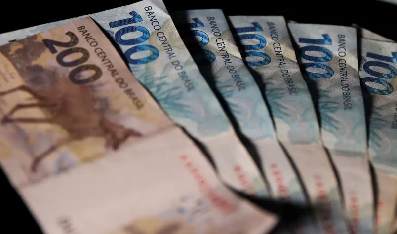 Brasileiros sacam em julho R$ 310,36 milhões esquecidos em bancos