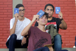 Leia mais sobre o artigo Com mais 11.350 postos em setembro, a Bahia contabiliza 99.732 novas vagas no ano