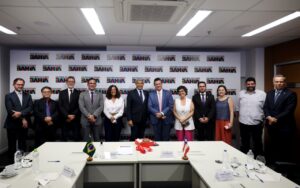 Leia mais sobre o artigo Chegada de novos peritos médicos é tema de conversa entre governador e ministro