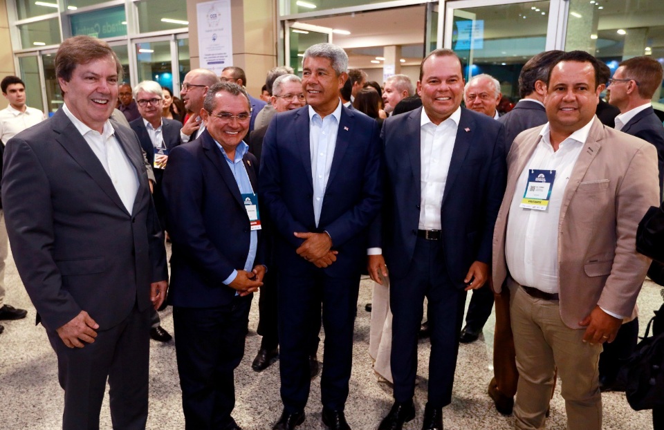 Jerônimo ressalta força da Bahia no setor da construção civil na 3ª Constru Nordeste