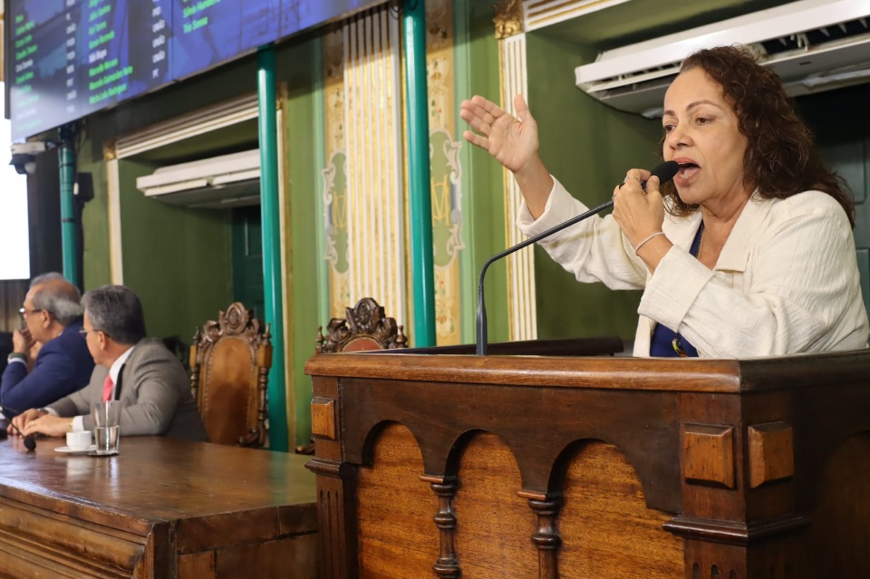 Aladilce alerta para dúvidas sobre desapropriação de bens imóveis