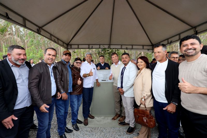 Barra do Choça recebe investimentos do Governo do Estado para fortalecer a produção de café