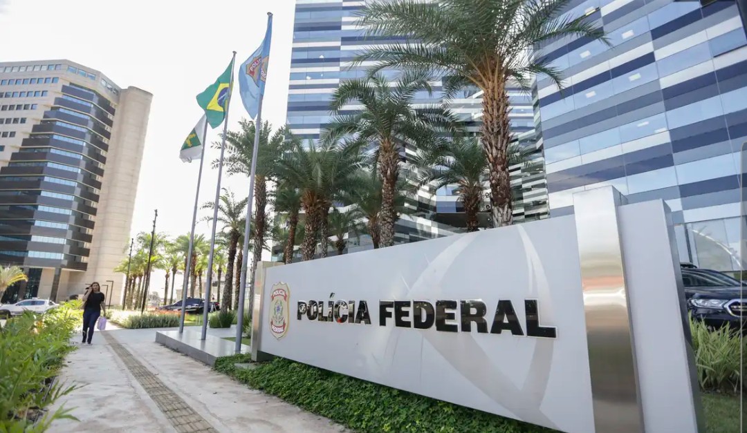 Fraudes no INSS: PF deflagra nova fase de operação em oito estados