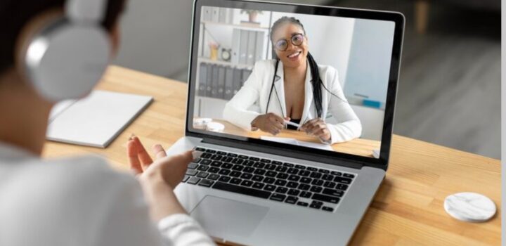 Cerca de 45% das contratações de Telesserviços foram de beneficiários de programas sociais