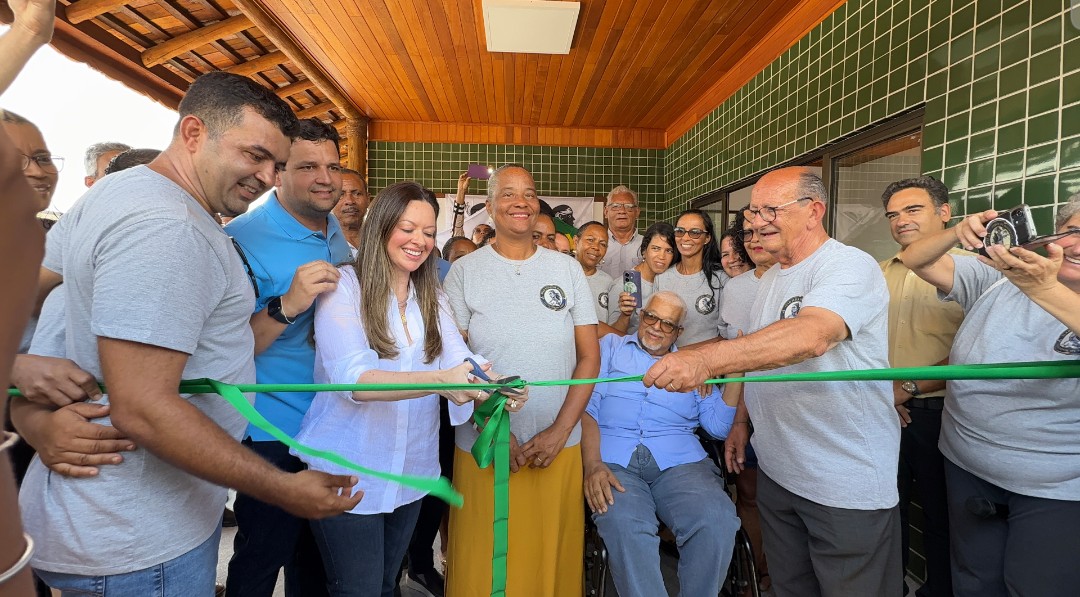 Isabela Suarez inaugura usina de pescado e fomenta empreendedorismo  em Bom Jesus dos Passos