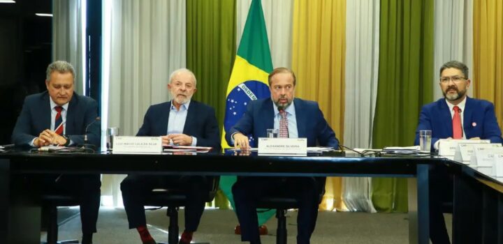 Lula instala conselho para tratar de minerais críticos e terras raras