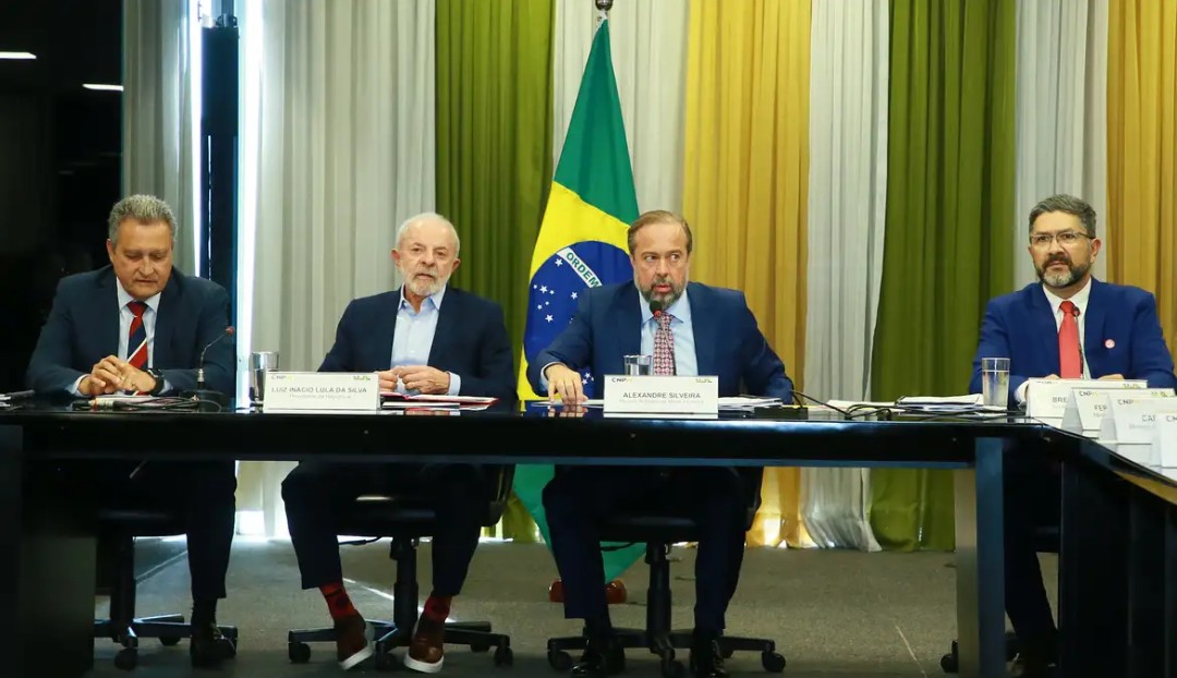 Lula instala conselho para tratar de minerais críticos e terras raras