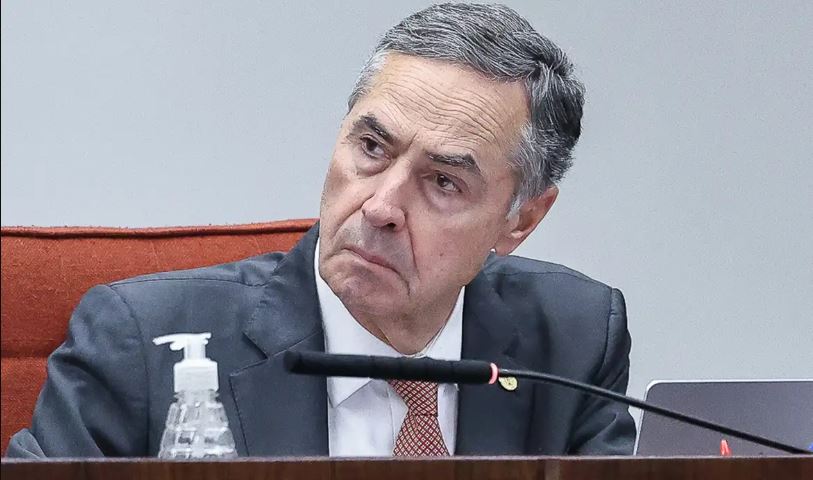 Barroso anuncia que vai deixar cargo de ministro do STF