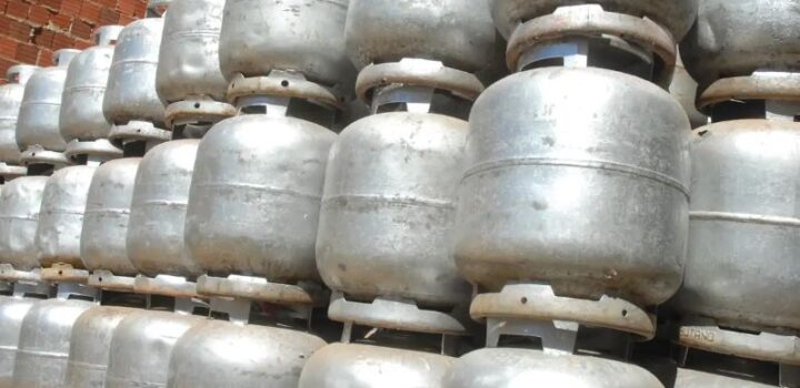 Beneficiários com NIS final 5 recebem Auxílio Gás