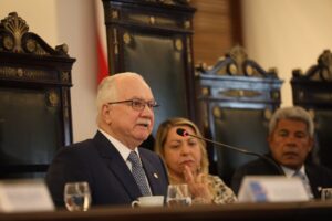 Leia mais sobre o artigo Presidente do STF elogia política de segurança da Bahia na abertura do Mês do Júri